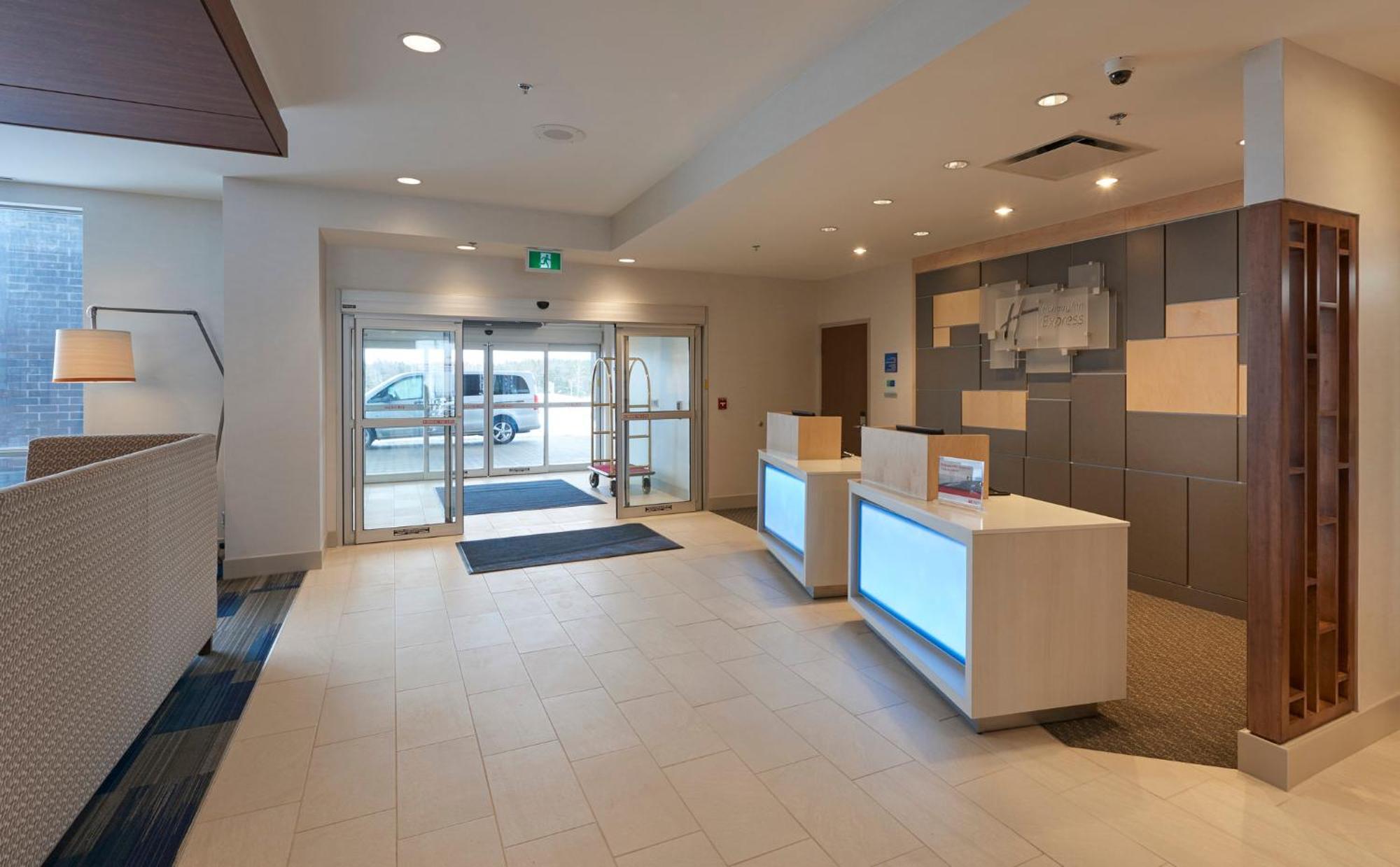 Holiday Inn Express & Suites St. John'S Airport By Ihg Exteriér fotografie