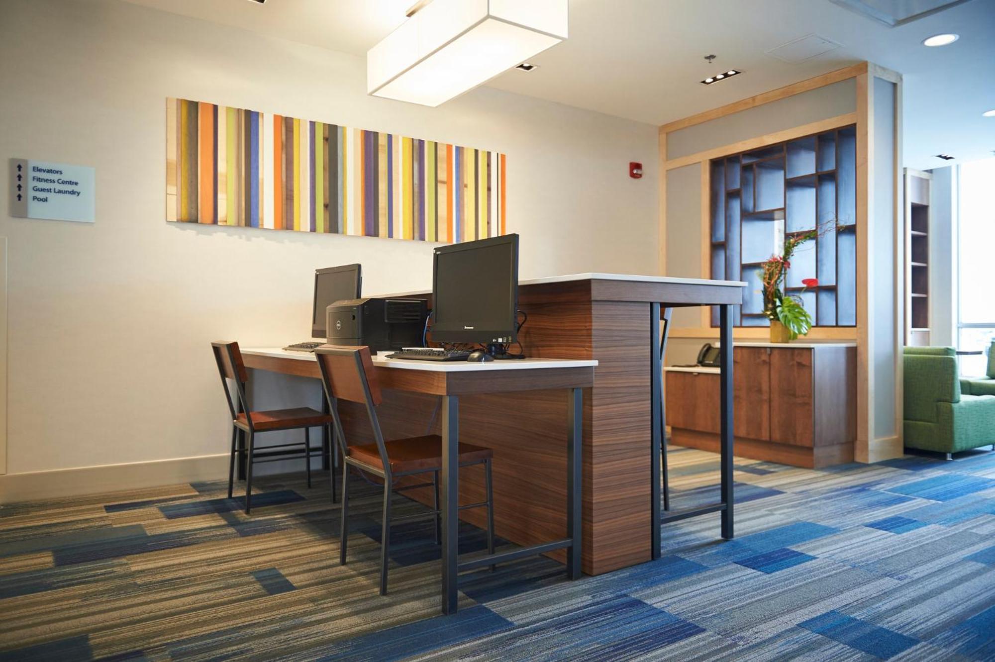 Holiday Inn Express & Suites St. John'S Airport By Ihg Exteriér fotografie
